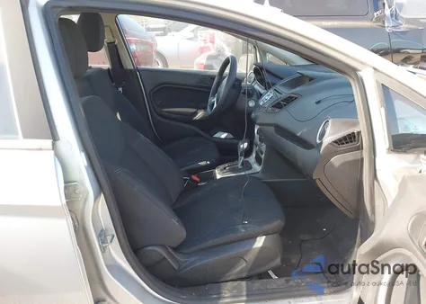 2019 Ford Fiesta Se z USA, uszkodzony, nr VIN 3FADP4BJ6KM110647
